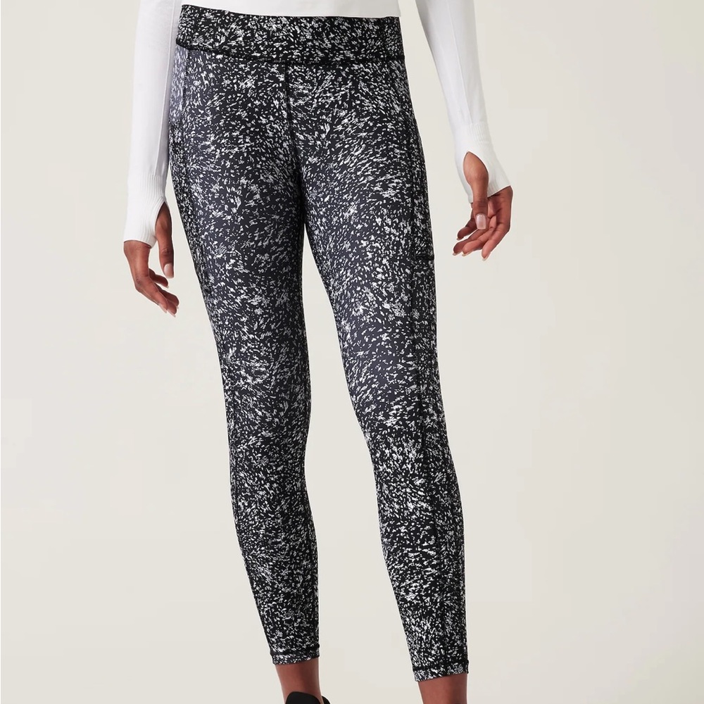 Athleta women leggings 7/8 NEW